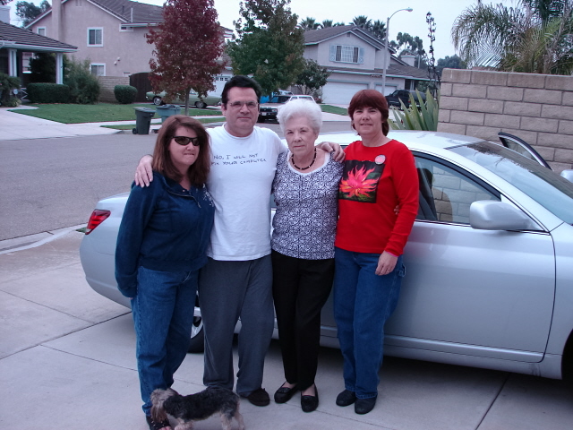 Mom, Steve, Pam & Patty